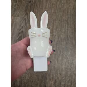 Bath & Body Works EASTER BUNNY Wallflower Plug White